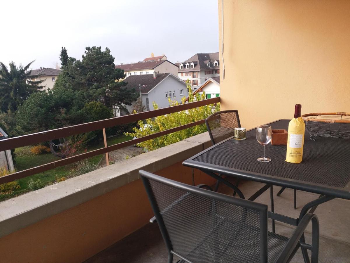 Alpine Apartment Villeneuve Buitenkant foto