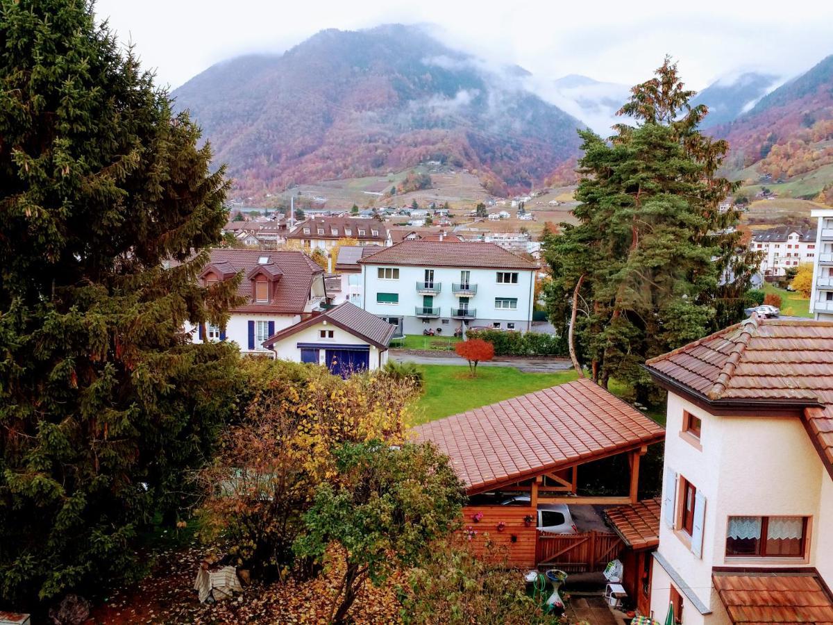 Alpine Apartment Villeneuve Buitenkant foto